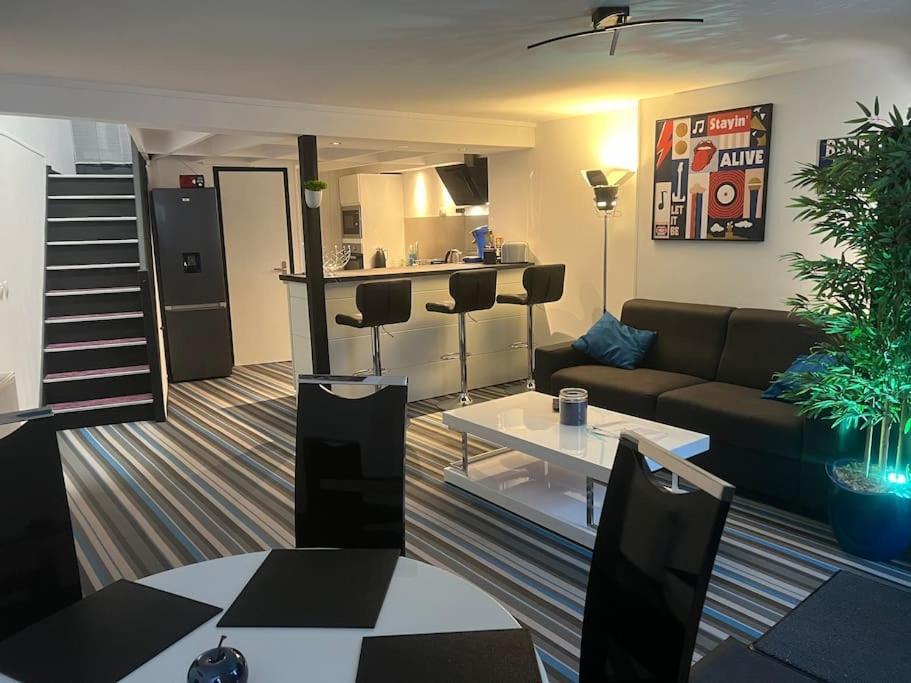 La P'Tite Maison Et Votre Terrasse Prive ! Joinville Eksteriør bilde